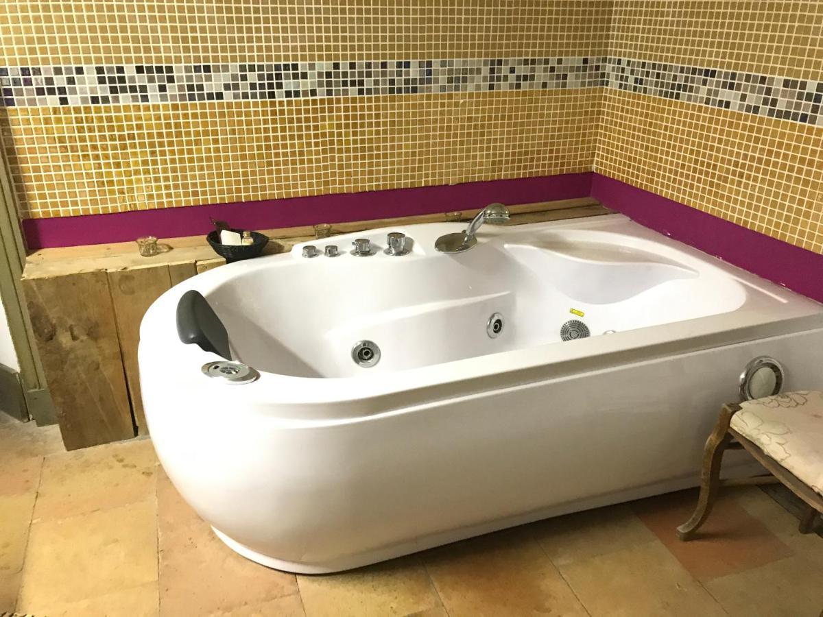 Maison d'Hôtes La Lumière de Migou Beaumont-de-Lomagne Esterno foto